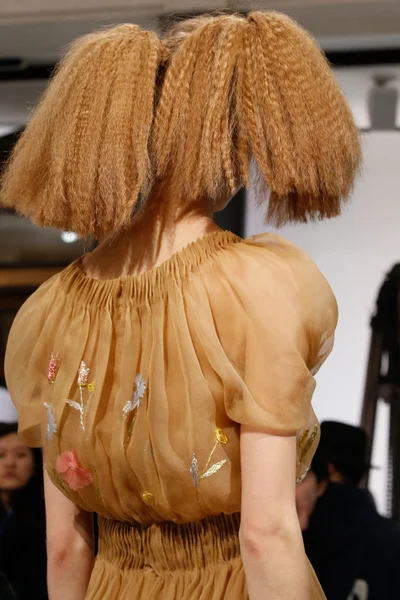 Look 74